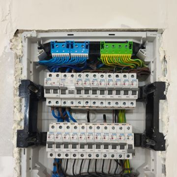 Dr.Silva Resolve - Loures - Electrical and Wiring Issues