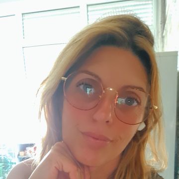 Carla Pepe - Vila Franca de Xira - Deep or Spring Cleaning
