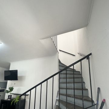 Vinicius - Loures - Montagem de Mobília