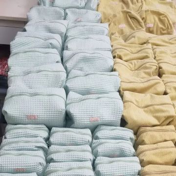 Rukom - Textile Manufacturing - Amadora - Création de vêtements sur mesure