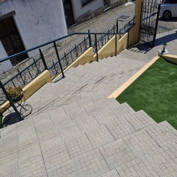 NovaCor - Sobral de Monte Agraço - Instalação, Reparação ou Remoção de Revestimento de Parede