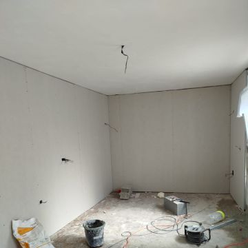 CVRemodelações - Leiria - Dusche oder Badewanne reparieren