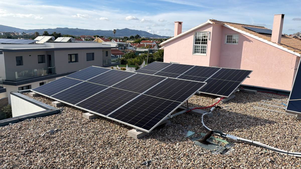 Leandro Oliveira - Barreiro - Instalação de Painel Solar