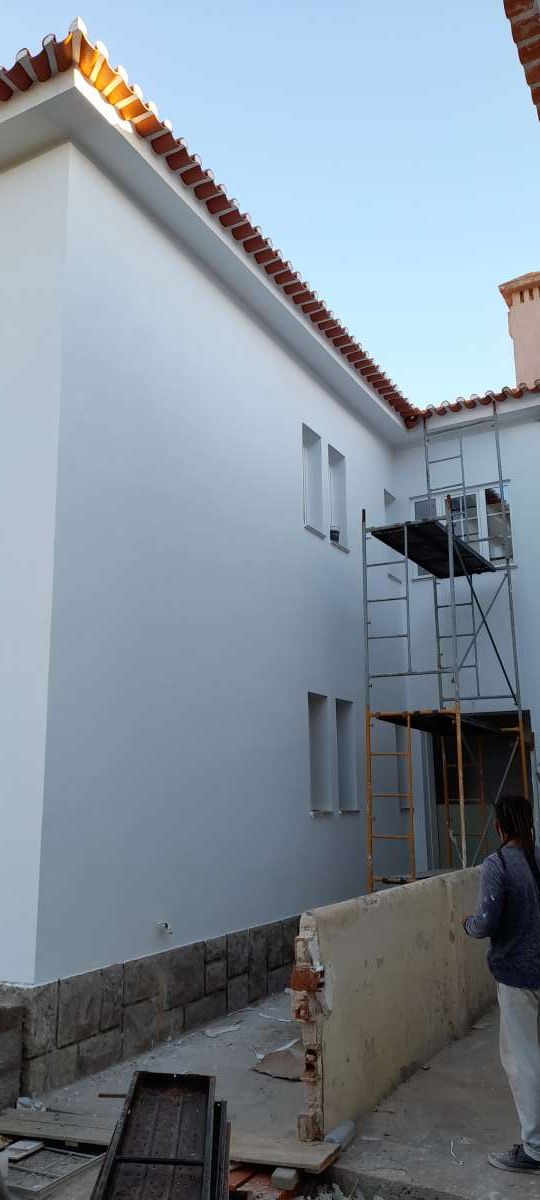 JB Construtec - Lisboa - Pintura de Móveis