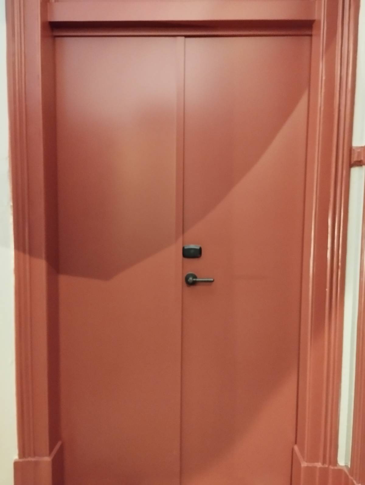 Anowar Molla - Lisboa - Store Renovation