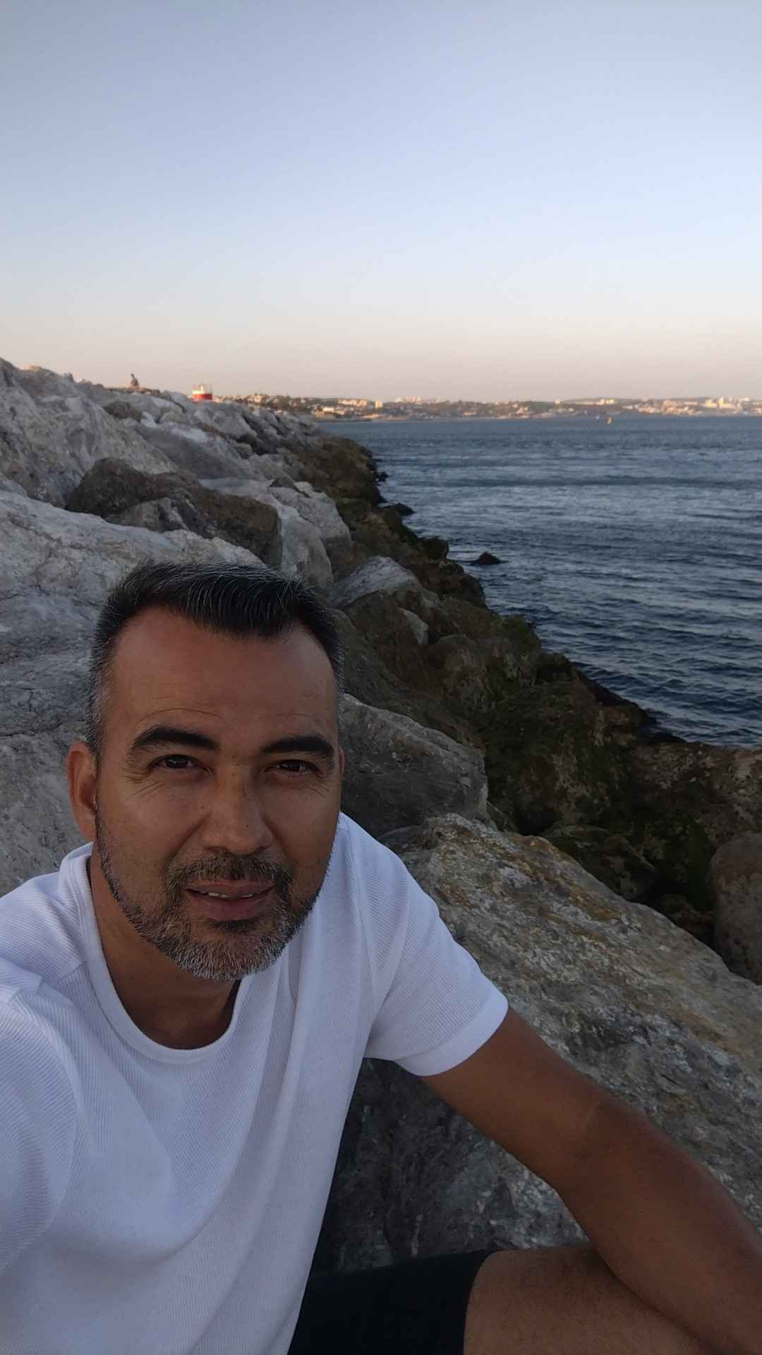 Marcelo carreiro unipessoal LDA - Cascais - Instalación de suelos de madera