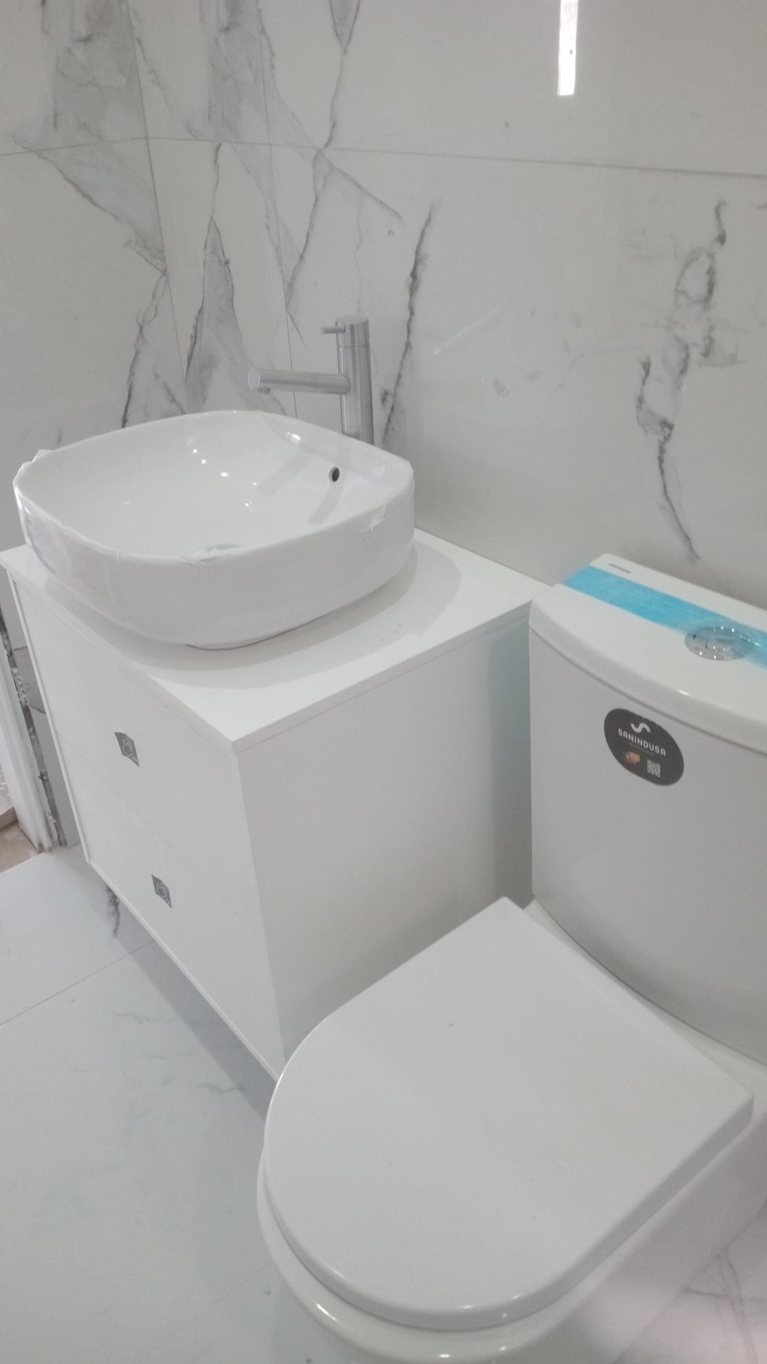 A C LDA - Alenquer - Divisão de Quarto