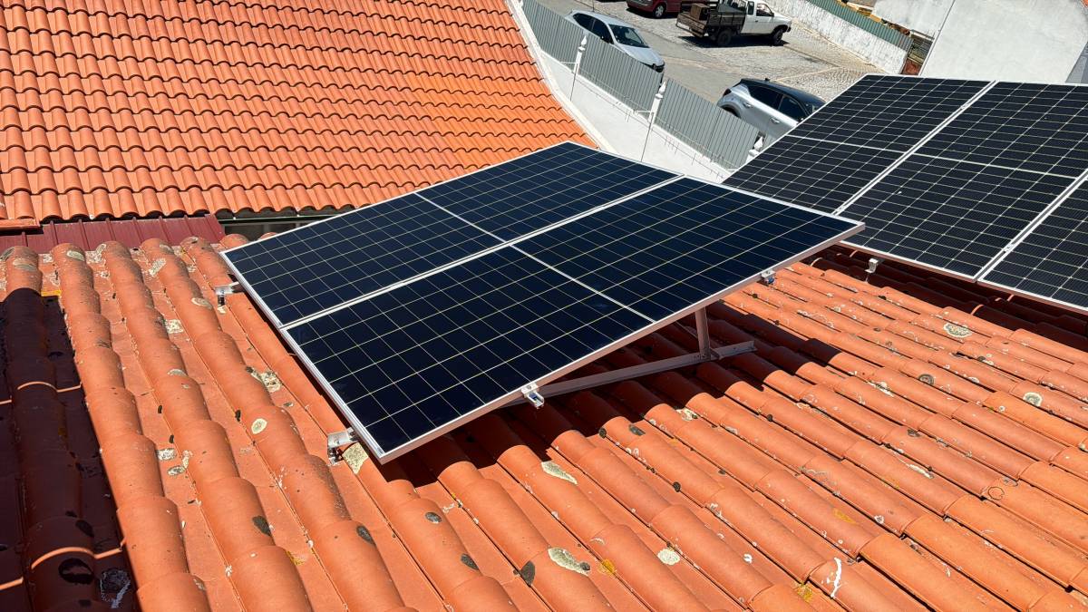 Leandro Oliveira - Barreiro - Limpeza ou Inspeção de Painel Solar