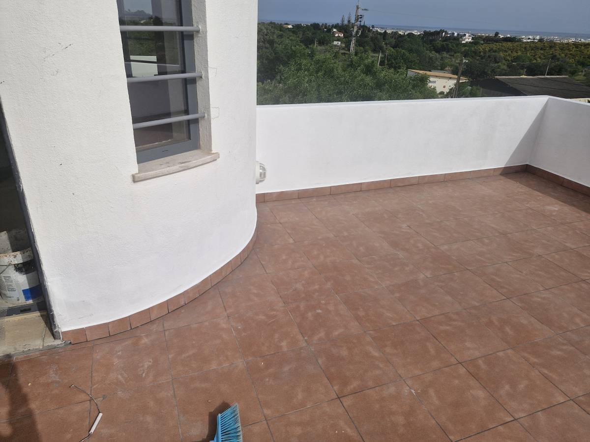 PT BuildWorks Construction - Faro - Remodelação de Armários