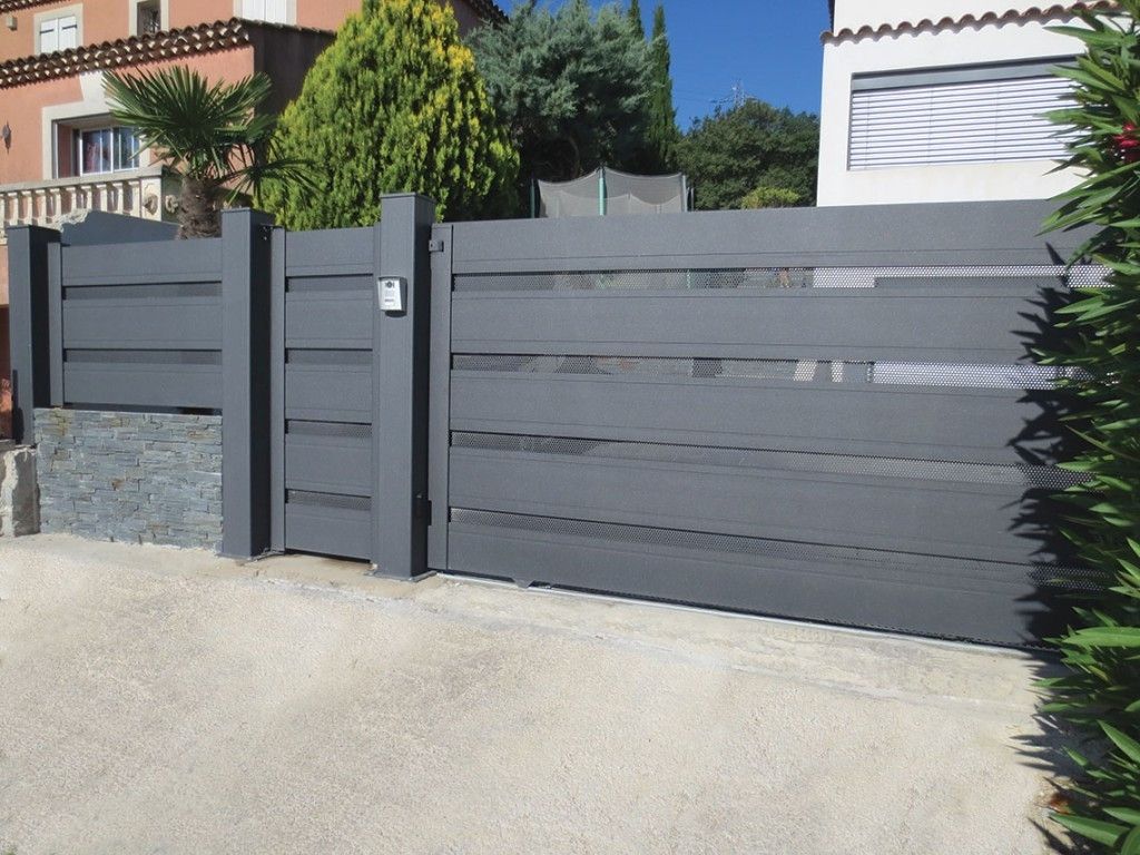 Jose Miguel da Silva Ferreira - Vila Nova de Gaia - Steel Materials and Gates