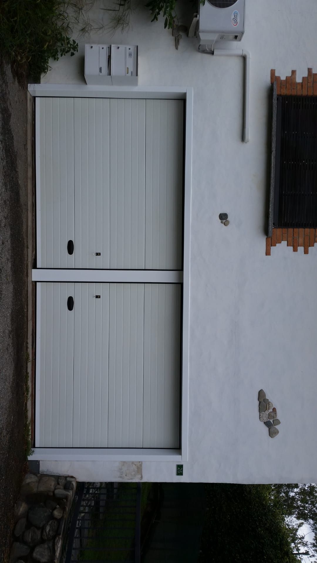 Jose Miguel da Silva Ferreira - Vila Nova de Gaia - Door Installation