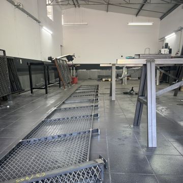 Filipe Pinheiro - Guimarães - Instalação ou Remodelação de Gradeamento