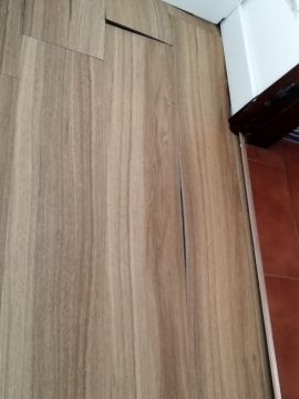 Técnico de Pisos em Madeira - Casa