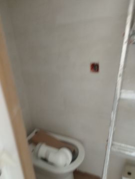 Anowar Molla - Lisboa - Heated Floor Installation