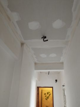 Anowar Molla - Lisboa - Hardwood Floor Installation