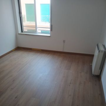 IFerreira.Fix - Pombal - Billardtisch montieren