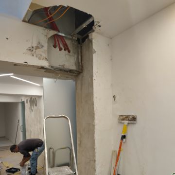 Marcelo carreiro unipessoal LDA - Cascais - Adición de pared interior