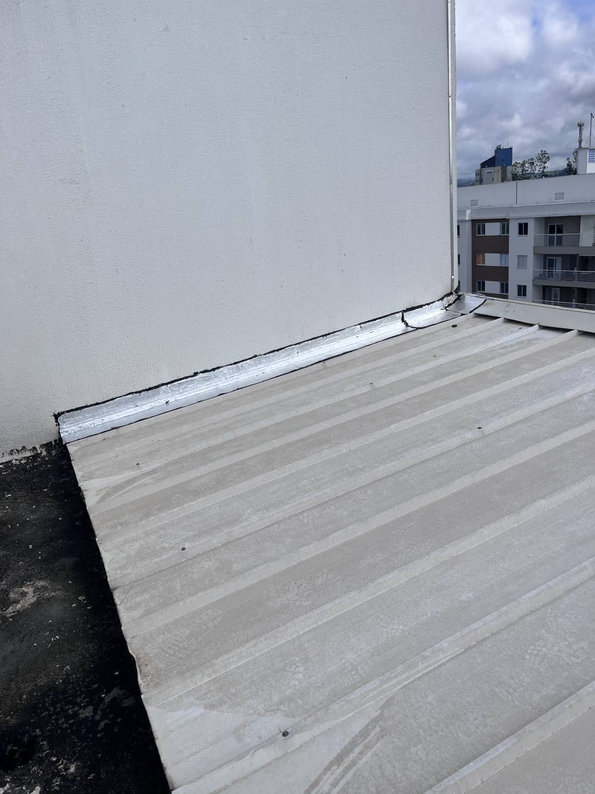 Henrique Martins HR soluções e impermeabilização - Santa Maria da Feira - Instalación o reemplazo de fontanería exterior