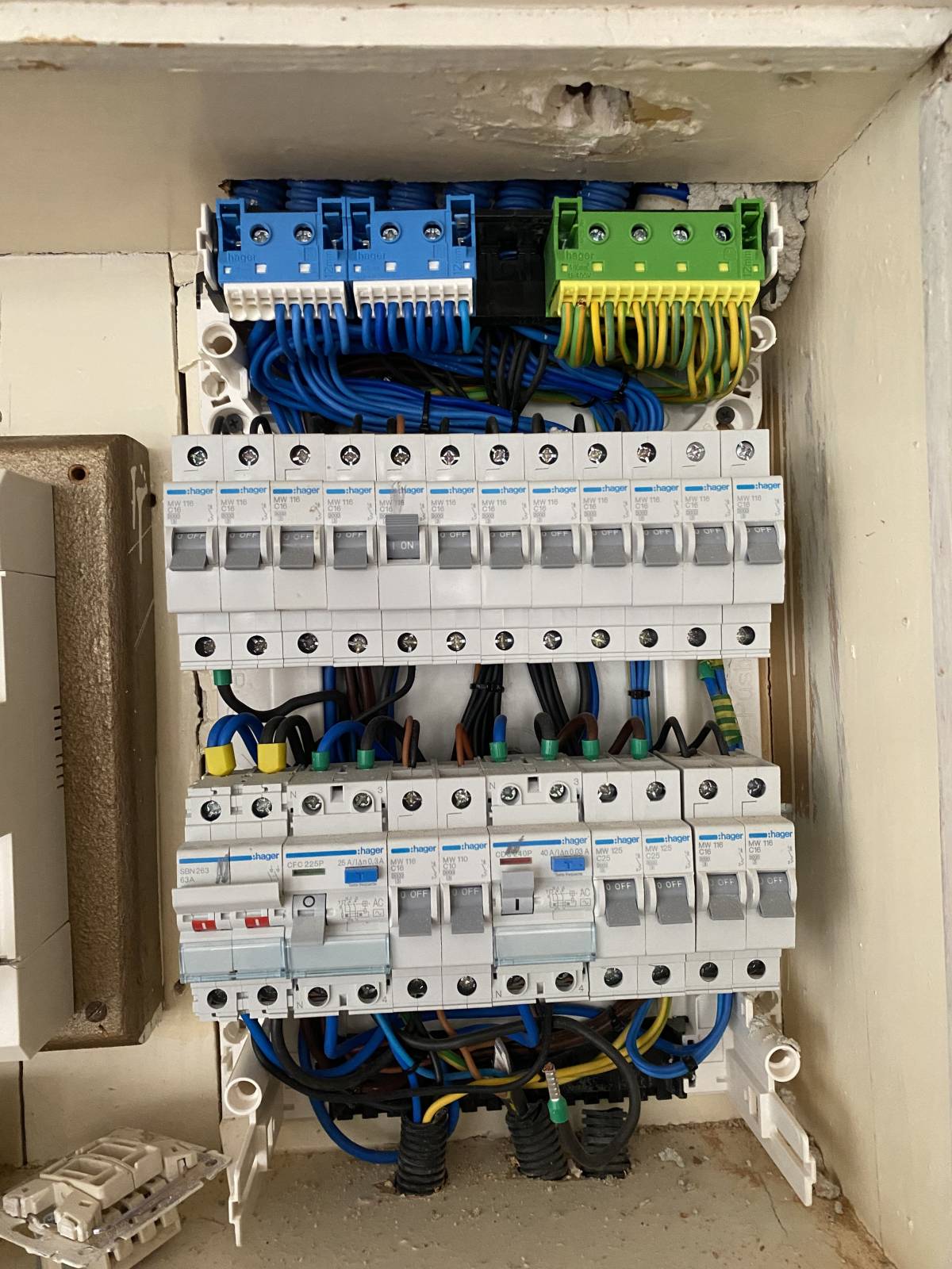 Ivan - Vila Franca de Xira - Electrical and Wiring Issues