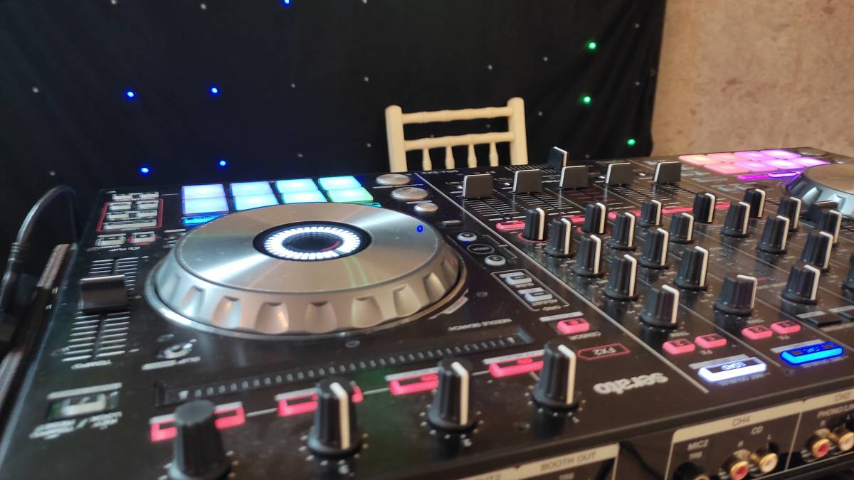 Djslowcoast - Cascais - DJ para Festa Juvenil