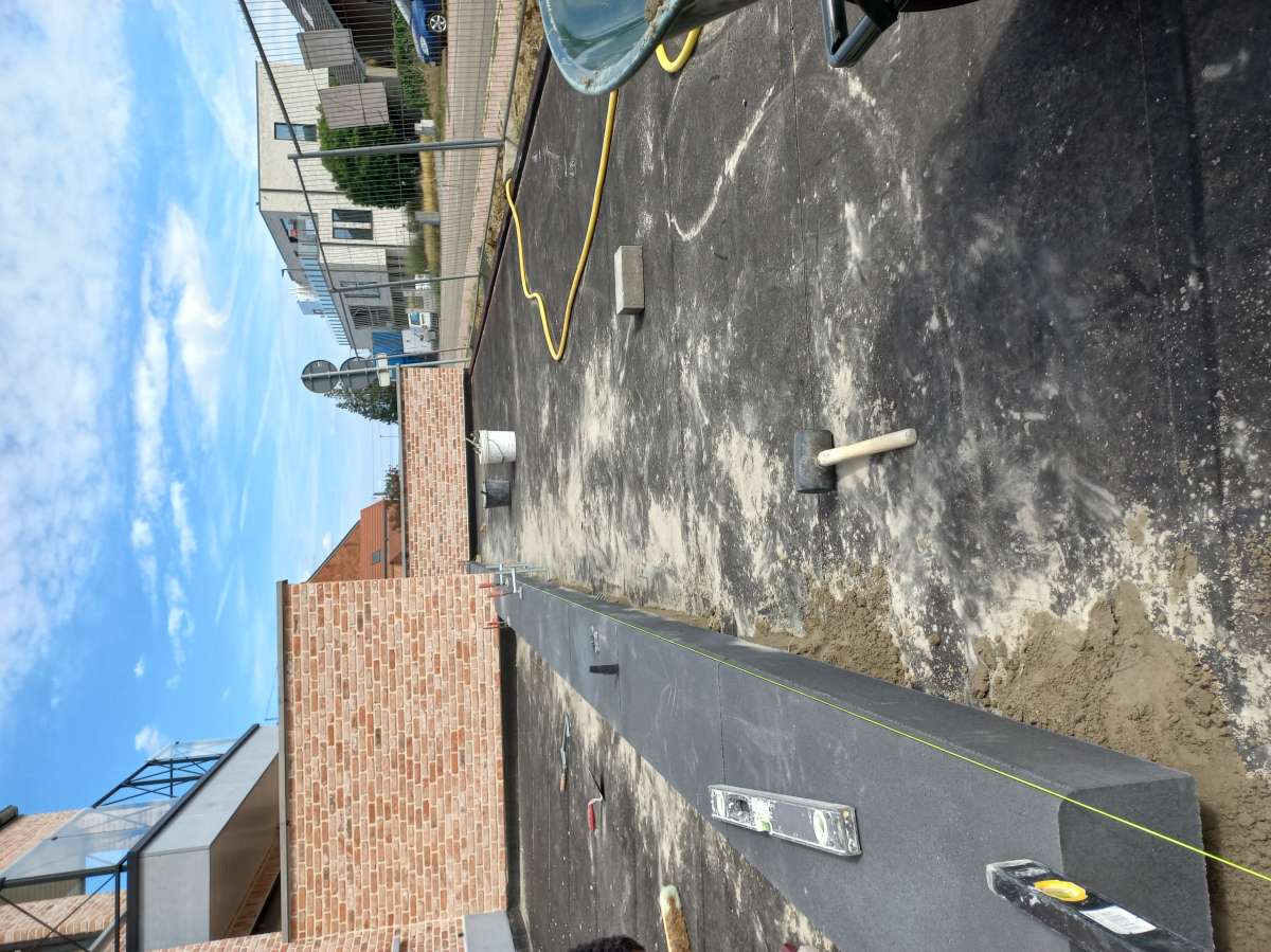 Alexsandro - Sintra - Instalação de Pavimento em Pedra ou Ladrilho