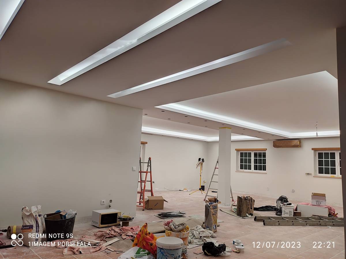 Márcio Martins - Entroncamento - Vinyl or Linoleum Repair or Partial Replacement