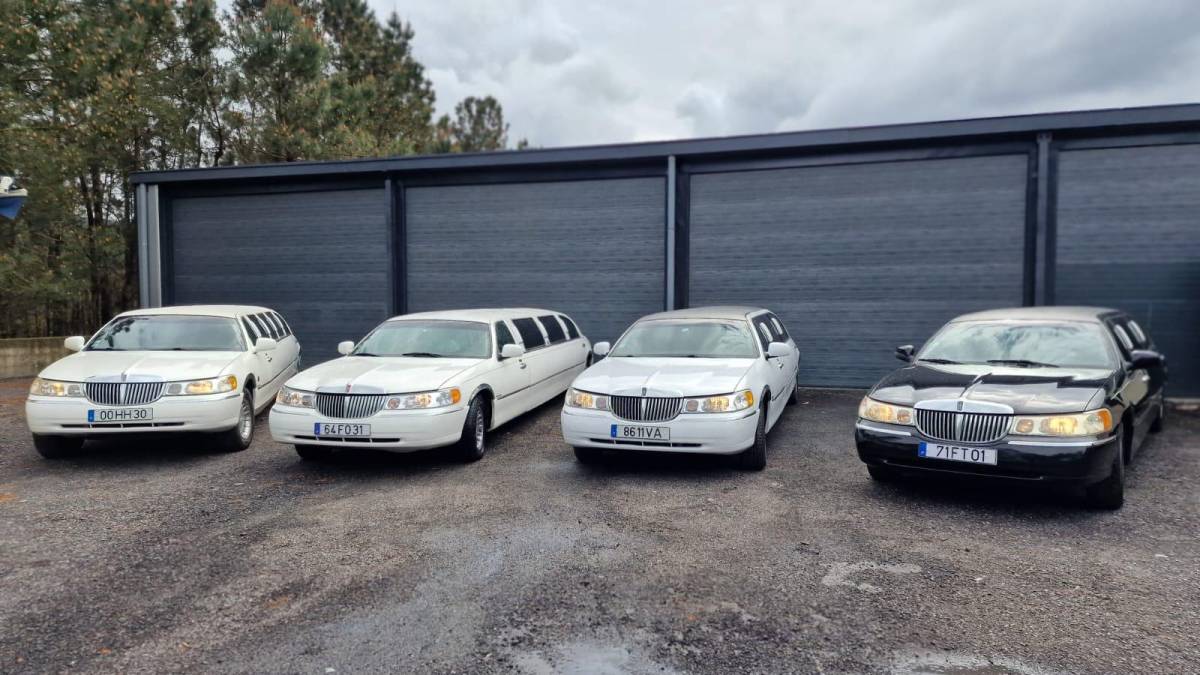 LIMOPRINCE - Barcelos - Town Car Rental