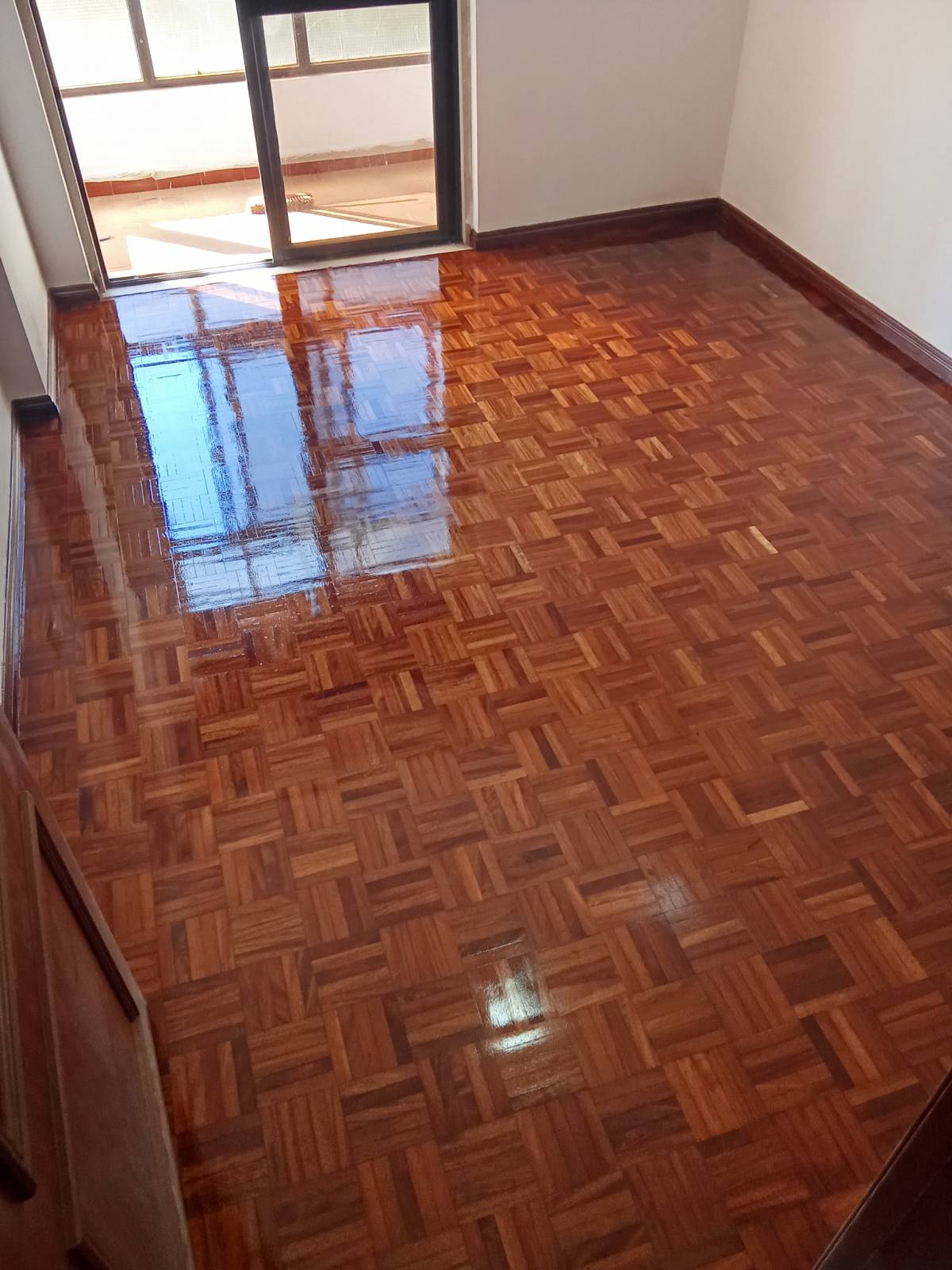 Amadeu Araujo - Amadora - Remodelación de armarios