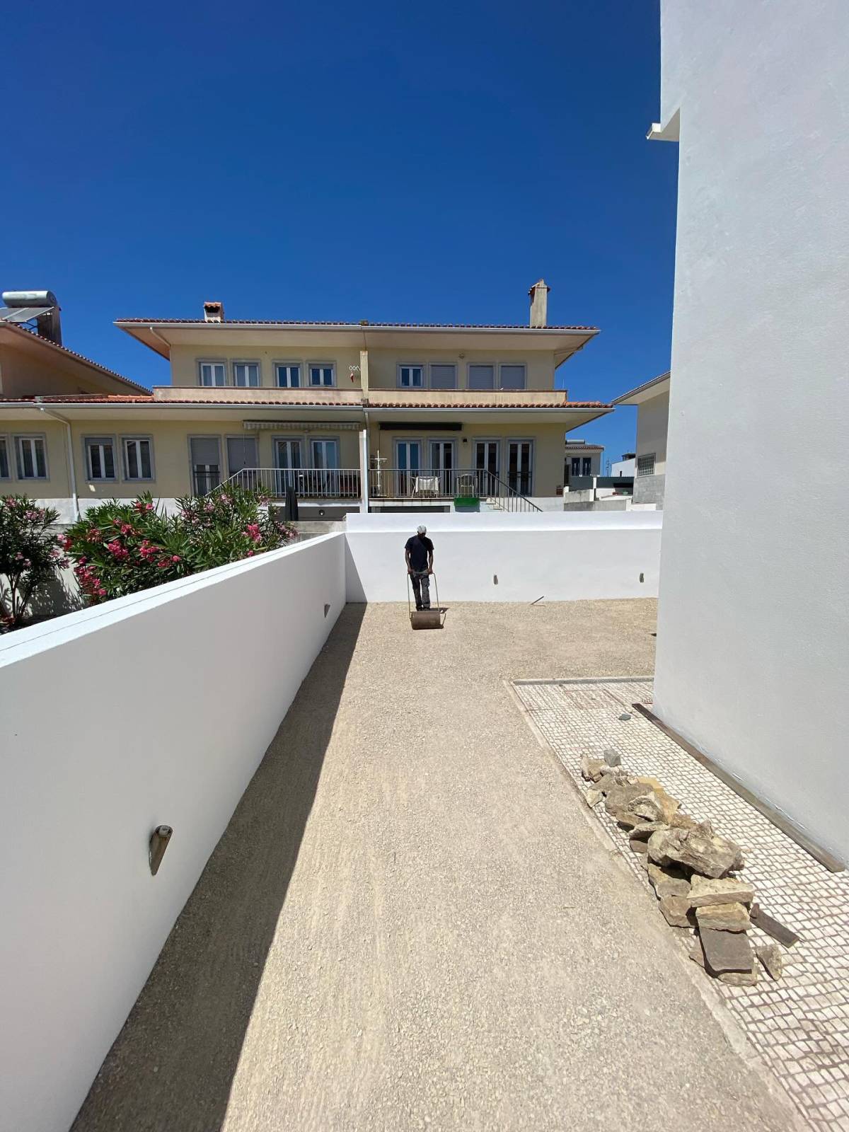 A.AJardins Obras & Controções - Montemor-o-Velho - Artificial Turf Installation