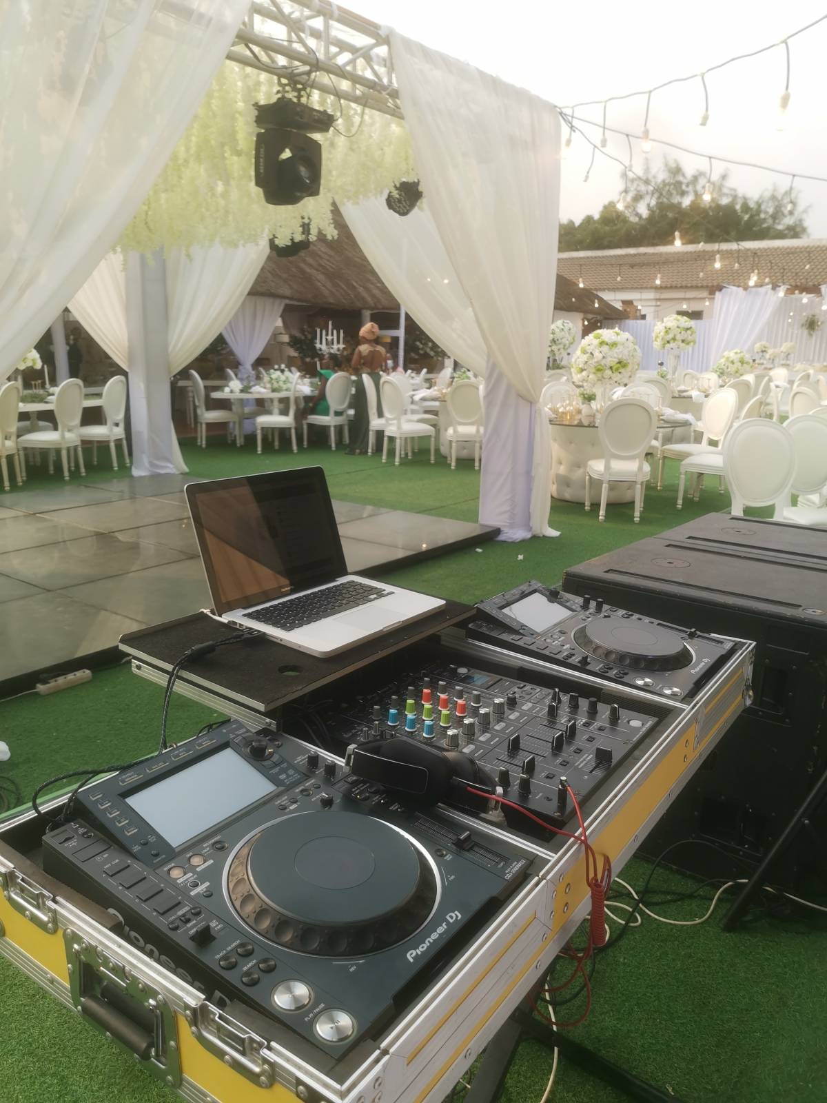 Dj Mallagueta - Amadora - Quinceanera DJ