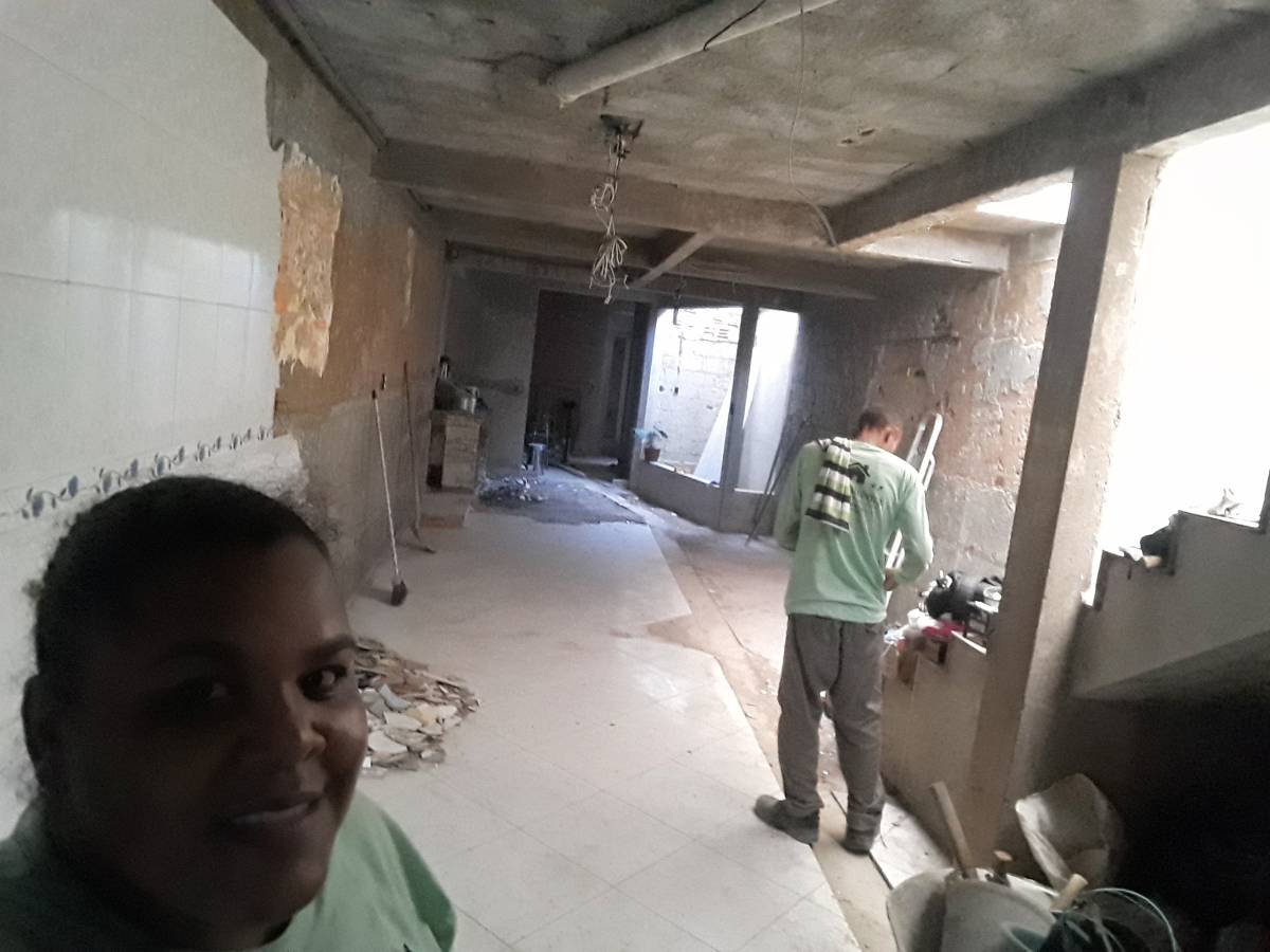 Constoliveira - Alcobaça - Instalação de Pavimento em Pedra ou Ladrilho