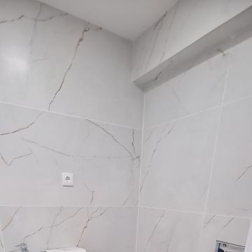 M&N Remodelações em Geral - Faro - Instalação, Reparação ou Remoção de Revestimento de Parede