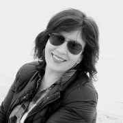 Andrea Ferreira - Vila Nova de Gaia - Deep or Spring Cleaning