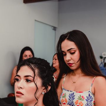 Késsy Maciel - Leiria - Wedding Hair Styling