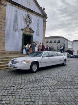 LIMOPRINCE - Barcelos - Aluguer de Autocarro