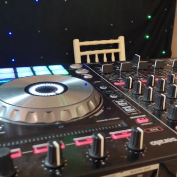 Djslowcoast - Cascais - DJ para Festa Juvenil
