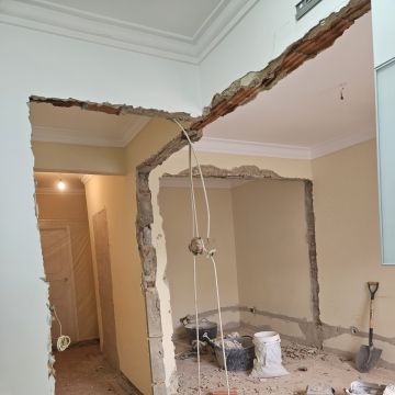 Casa do pai Remodelações - Sintra - Instalação de Pavimento em Betão