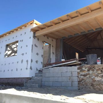 Detalhe Compatível - Henrique Carvalho - Vila Nova de Gaia - Instalação de Pavimento em Pedra ou Ladrilho
