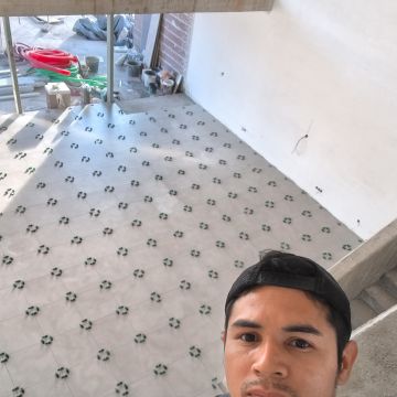 J.R Ladrilhos - Coimbra - Revestimento de Casa de Banho