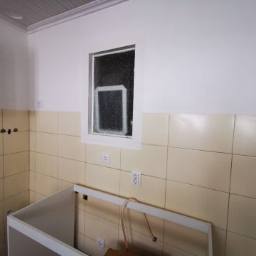 Vitor - Covilhã - Stone or Tile Flooring Installation