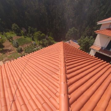 Detalhe Compatível - Henrique Carvalho - Vila Nova de Gaia - Construção de Parede Interior