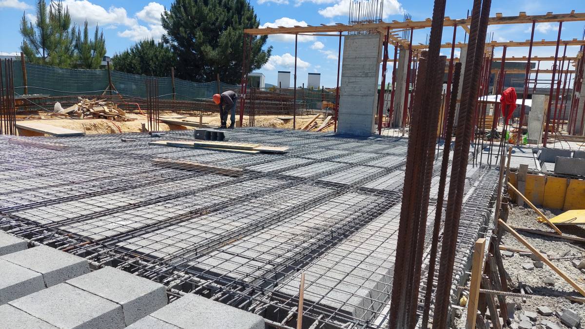 Brassouza.lda - Amadora - Problemas Elétricos e de Cabos