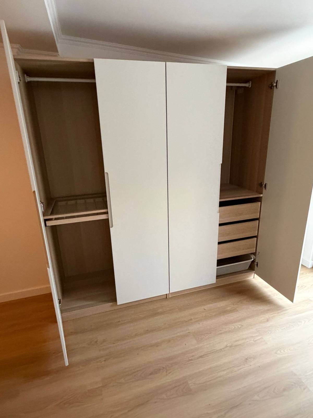 Adriano mobiliária - Oeiras - Montagem de Mesa de Bilhar
