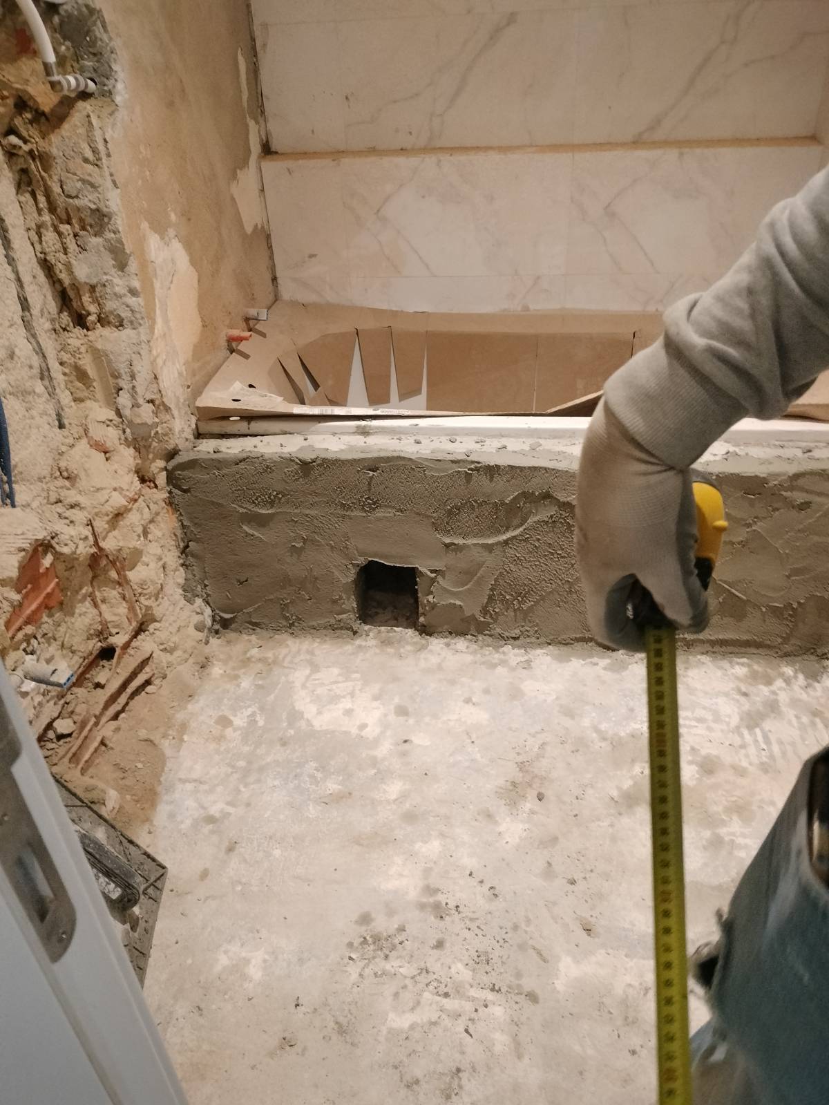 M,R - Lisboa - Remodelação de Casa de Banho