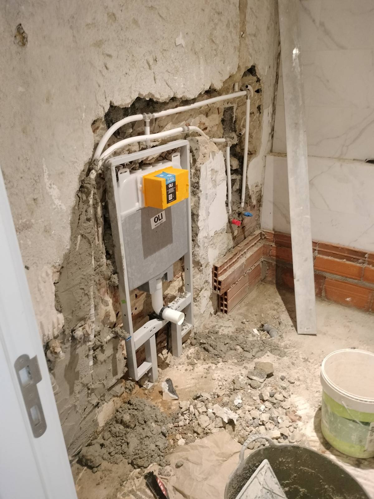 M,R - Lisboa - Construção Civil
