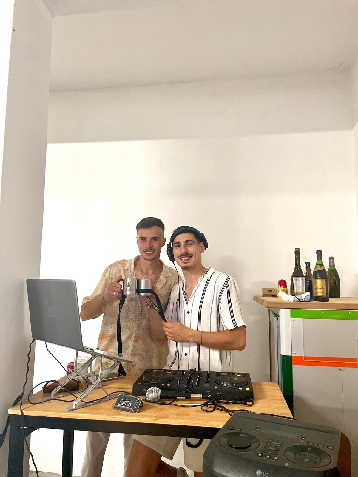 Dj Pleno - Porto de Mós - DJ para Festas e Eventos