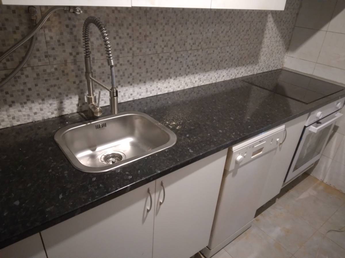 Renovar Remodelações - Sintra - Ventilator montieren