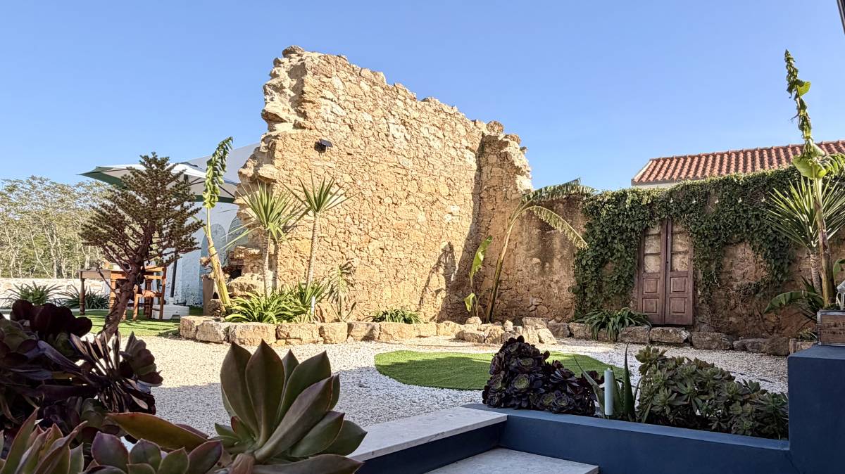 The Ruins Villa: Espaço eventos privado e piscina|30min Lx - Torres Vedras - Aluguer de Sala