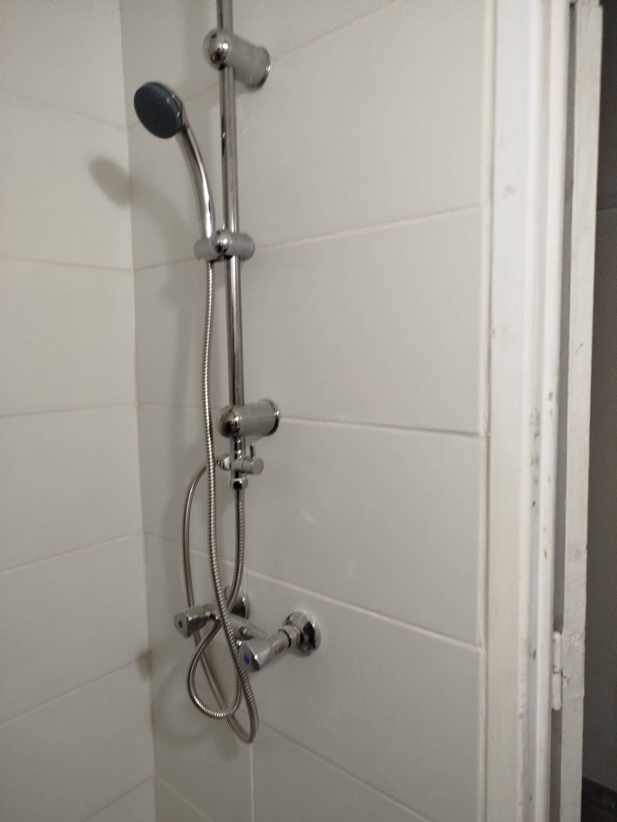 Renovar Remodelações - Sintra - Verdrahtung / Verkabelung