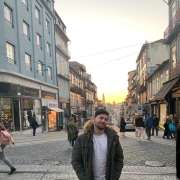 Cristhian De Freites - Vila Nova de Gaia - Lieferservice für Essen